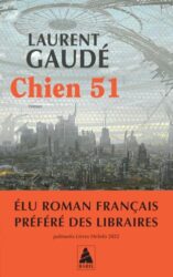 CHIEN 51